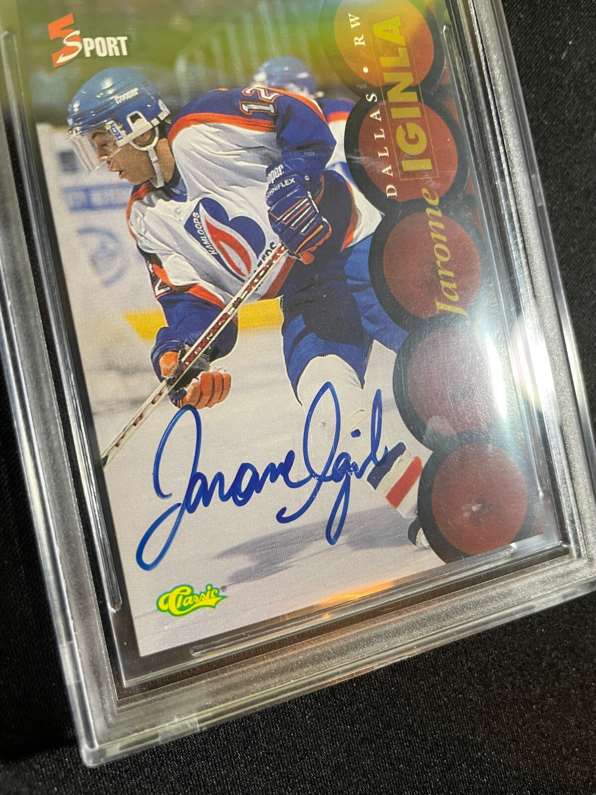 BGS 8 Auto 10 - Jarome Iginla #132 - 1995 Classic Five-Sport Autographs